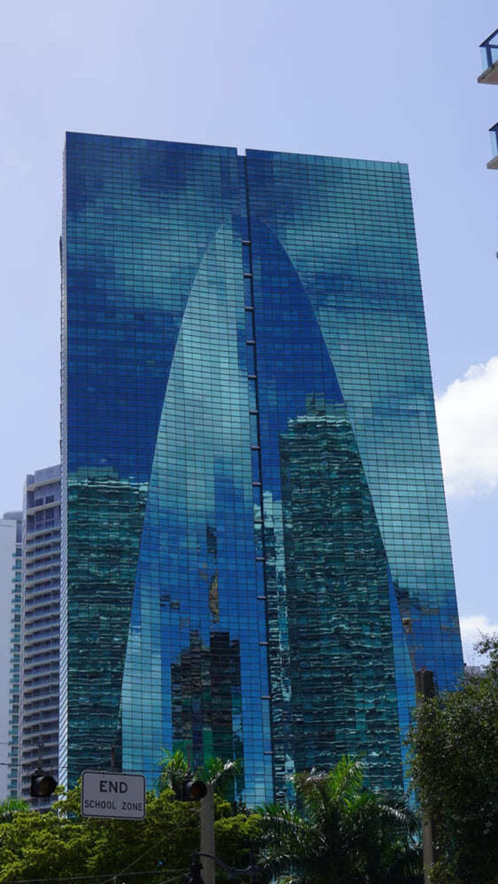 Building photo 3